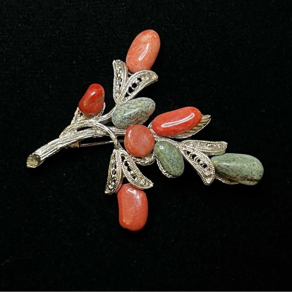 Vintage Botanical Stone Brooch
